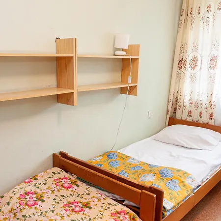 Ośrodek wypoczynkowy Dom Gościnny *